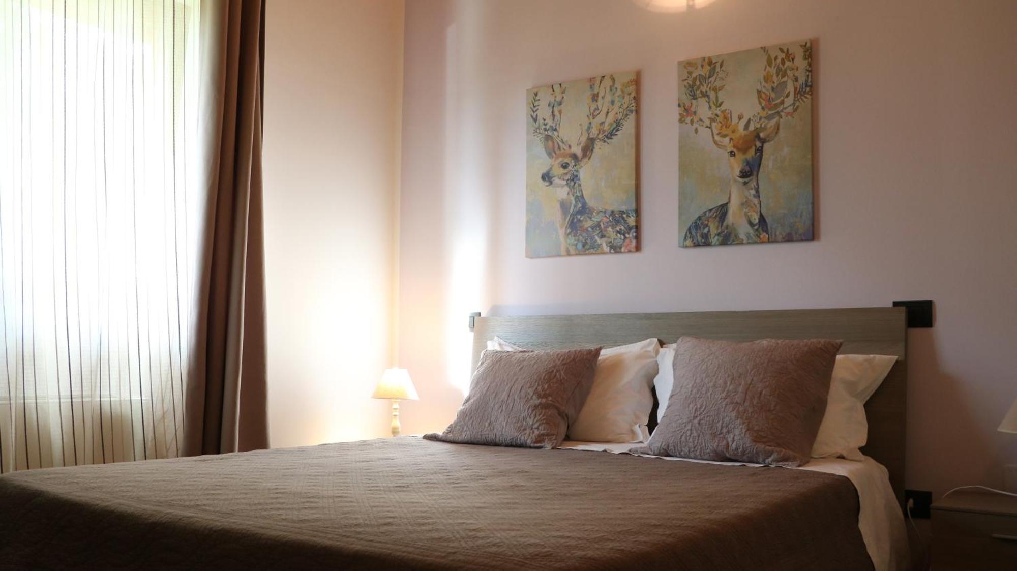 Lazy Bee Camping Village Aosta Bagian luar foto
