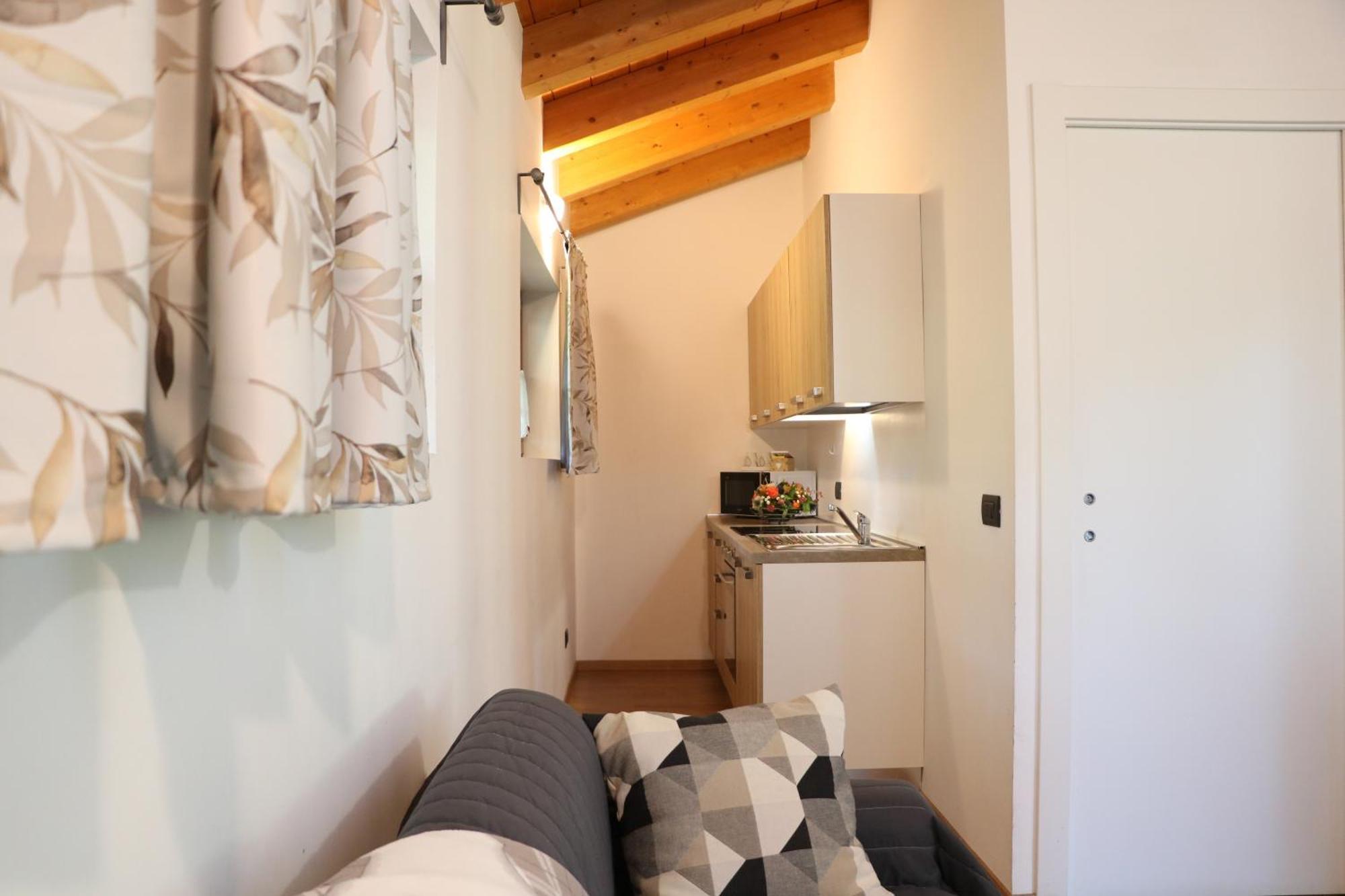 Lazy Bee Camping Village Aosta Bagian luar foto