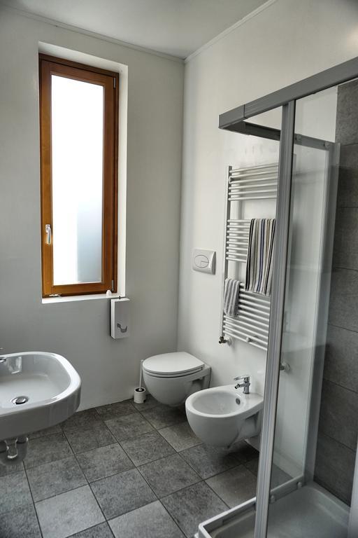 Lazy Bee Camping Village Aosta Bagian luar foto